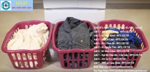 phân loại quần áo trước khi mang giặt