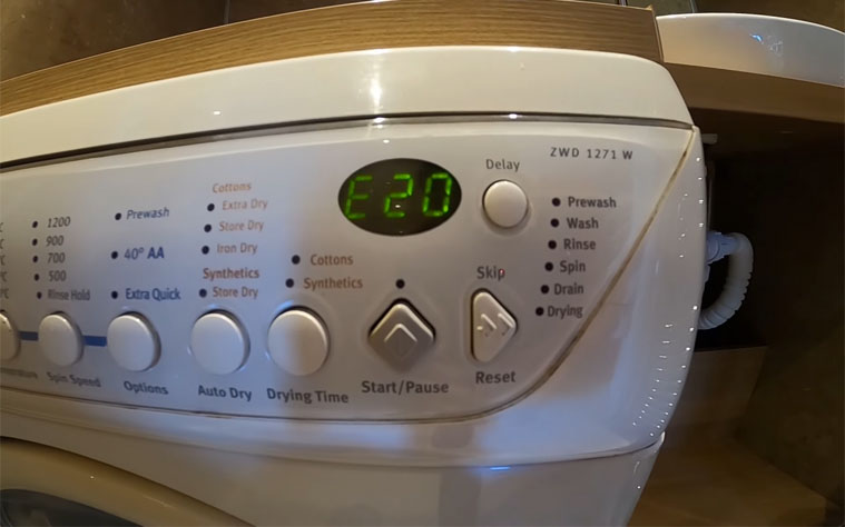 Lỗi E20 trên máy giặt Electrolux là gì ?