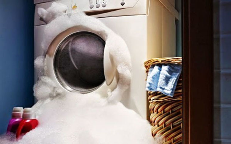 Máy giặt bị tràn bọt trong quá trình giặt 