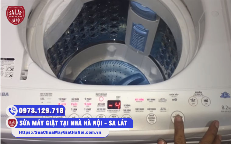 Dấu hiệu nhận biết lỗi E7-4 trên máy giặt Toshiba