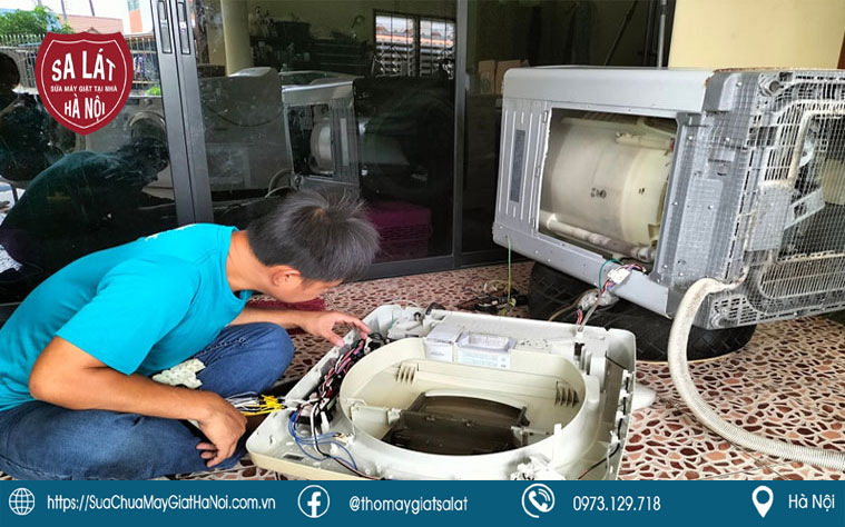 Thợ Súp Lơ Cleaning kiểm tra kỹ lưỡng, khắc phục triệt để mọi lỗi máy giặt