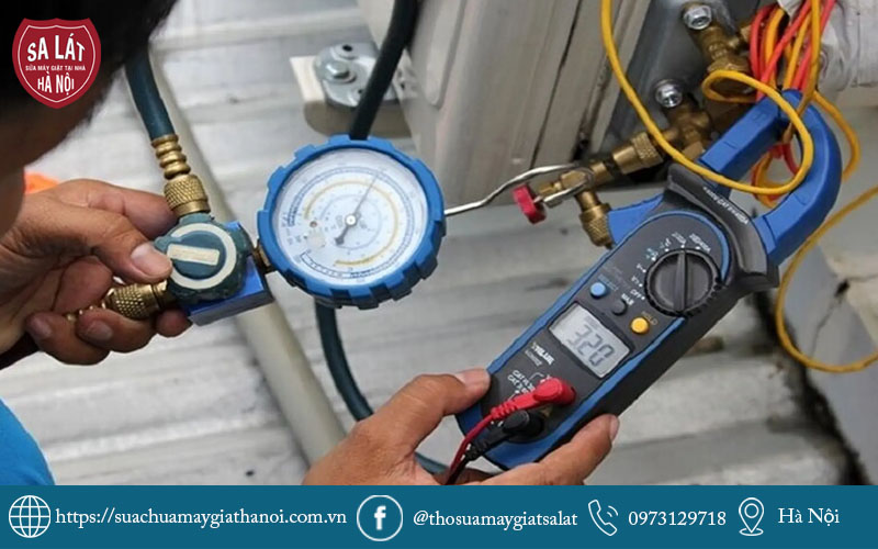 Thợ kỹ thuật hướng dẫn cách kiểm tra điều hòa có thiếu gas không chuẩn xác tại nhà