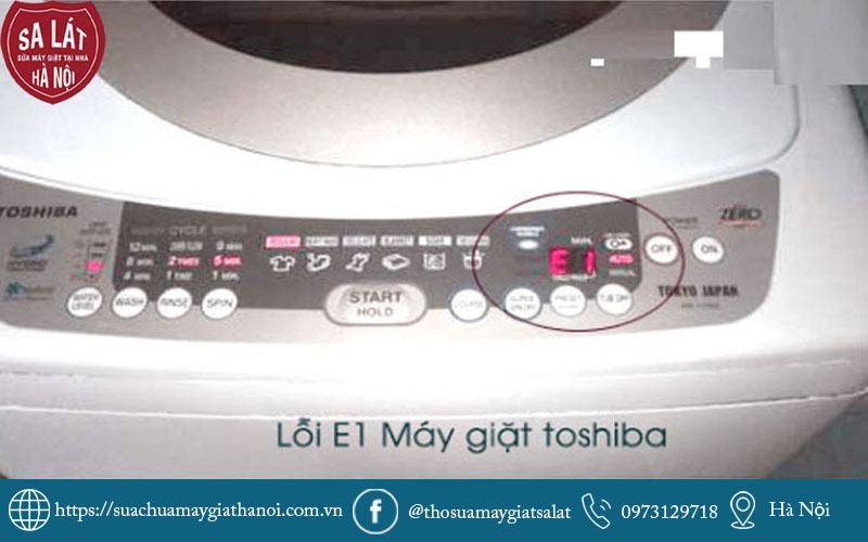 Màn hình điều khiển máy giặt Toshiba hiển thị lỗi E1 nhấp nháy báo hiệu sự cố thoát nước