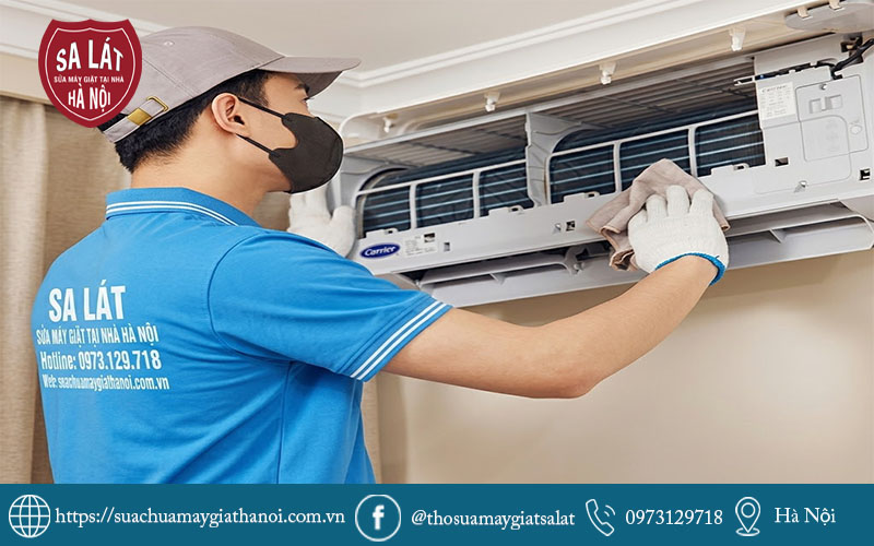Vệ sinh dàn lạnh điều hòa chuyên nghiệp tại Long Biên